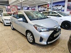 تويوتا يارس